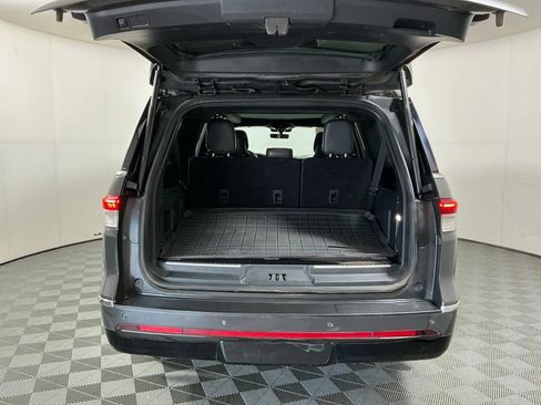 Used 2024 Lincoln Navigator L Black Label AWD/4WD image 27