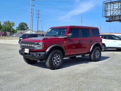 Used 2025 Ford Bronco Badlands AWD/4WD image 16