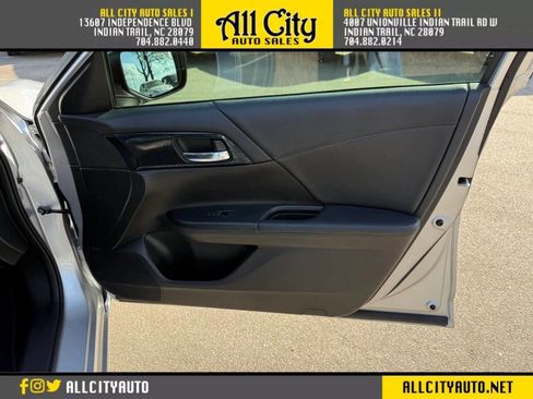 Used 2015 Honda Accord Sport image 18