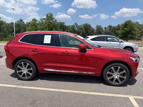 Used 2018 Volvo XC60 T5 Inscription w/ Convenience Package AWD/4WD image 4