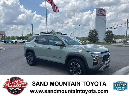 Used 2026 Chevrolet Equinox ACTIV w/ Convenience Package III AWD/4WD image 1