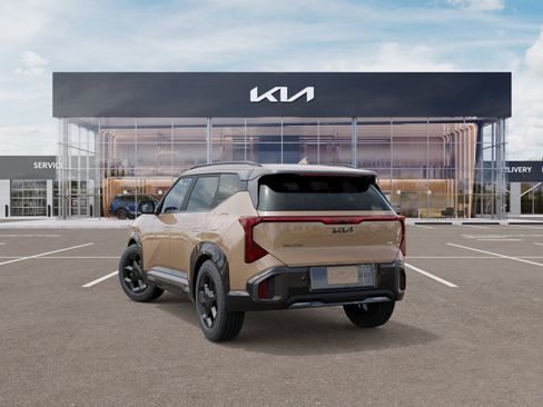 New 2027 Kia Seltos X-Line S w/ X-Line S Premium Package AWD/4WD image 4