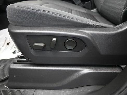 Used 2024 Chevrolet Silverado 2500 Custom w/ Custom Value Package AWD/4WD image 27