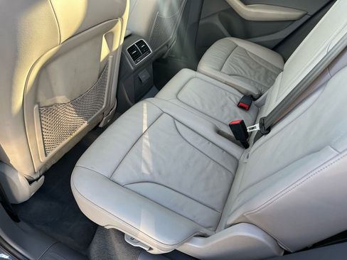 Used 2011 Audi Q5 2.0T Premium Plus image 32