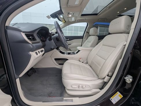 Used 2020 GMC Acadia Denali w/ Denali Ultimate Package image 19