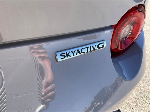 Used 2025 MAZDA MX-5 Miata RF Grand Touring image 11