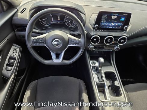 Used 2023 Nissan Sentra SV FWD image 13