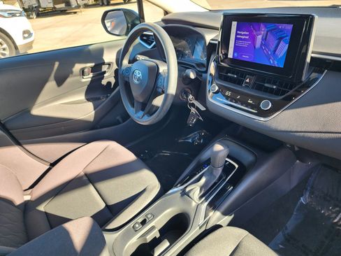 Used 2024 Toyota Corolla LE image 13