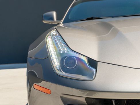 Used 2012 Ferrari FF AWD/4WD image 29