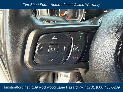 Used 2022 Jeep Gladiator Overland AWD/4WD image 16