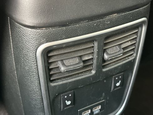 Used 2016 Dodge Charger SRT w/ Harman/Kardon Audio Group RWD image 41