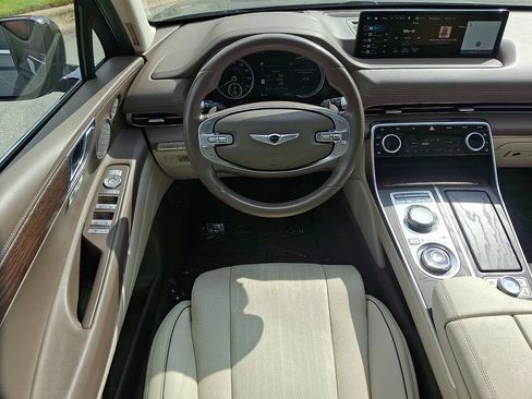 Used 2023 Genesis GV80 3.5T Advanced + AWD/4WD image 11