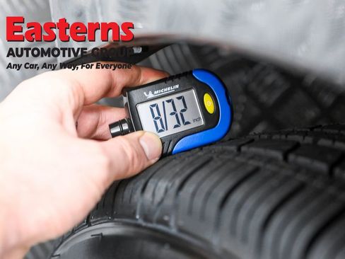 Used 2021 Toyota Prius Prime LE image 26