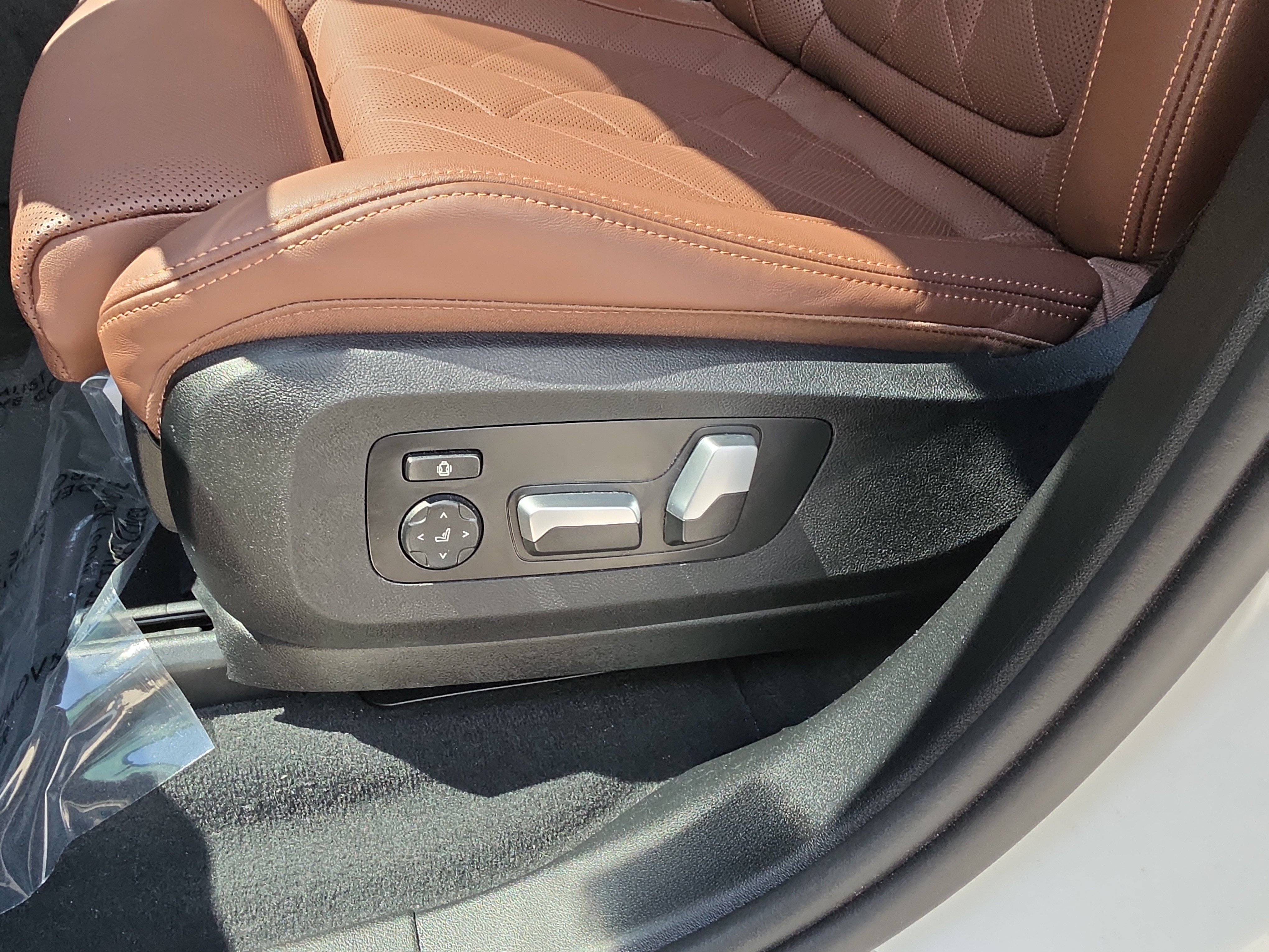Used 2024 BMW X5 sDrive40i w/ Premium Package RWD image 22