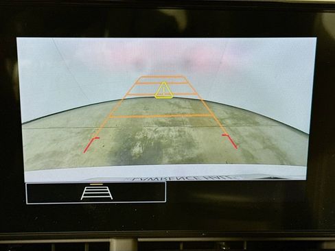 New 2026 Chevrolet Trax RS w/ Driver Confidence Package image 9