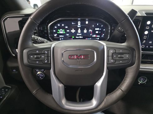 Used 2022 GMC Sierra 1500 SLT image 14