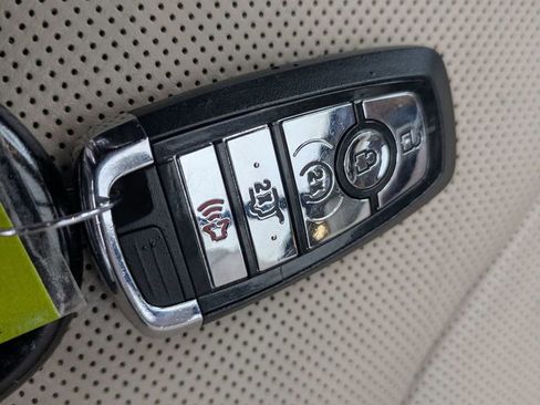 Used 2023 Lincoln Nautilus Reserve w/ Equipment Group 201A image 52