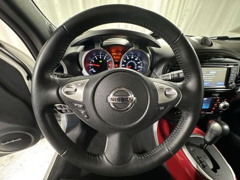Used 2016 Nissan Juke SL image 23