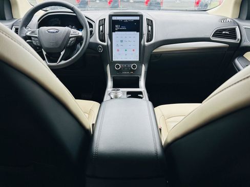 Used 2024 Ford Edge SEL w/ Convenience Package AWD/4WD image 25