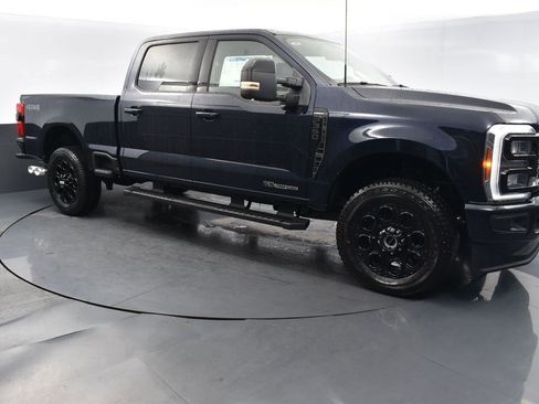 New 2025 Ford F350 Lariat w/ Black Appearance Package image 3