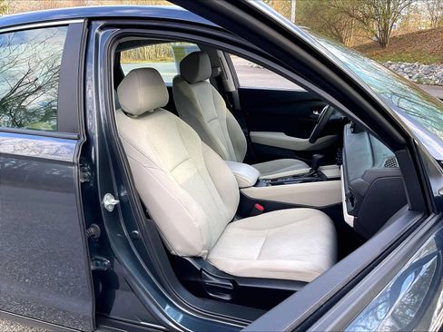 Certified 2024 Honda Accord LX image 44