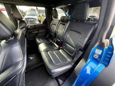 Used 2024 Ford Bronco Badlands w/ Sasquatch Package image 21