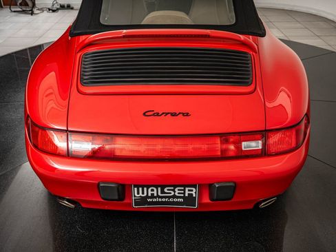 Used 1995 Porsche 911 Carrera RWD image 24