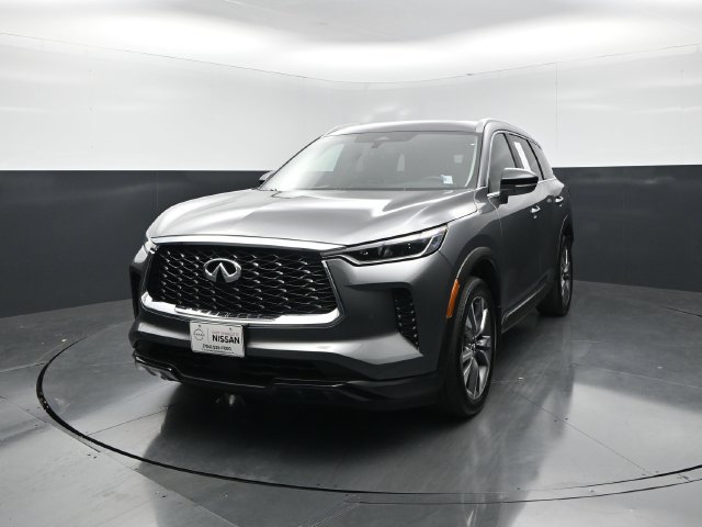 Used 2024 INFINITI QX60 Luxe w/ Cargo Package AWD/4WD image 4