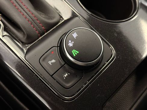 Used 2022 Chevrolet Blazer RS w/ Enhanced Convenience Package image 51