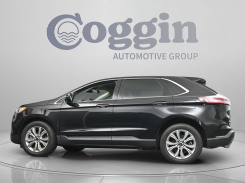 Certified 2024 Ford Edge Titanium AWD/4WD image 5