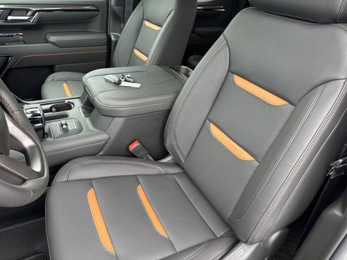 New 2026 GMC Sierra 1500 AT4 w/ AT4 Premium Package AWD/4WD image 10