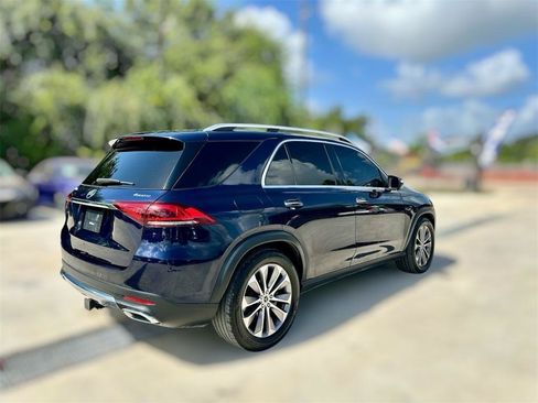 Used 2022 Mercedes-Benz GLE 450 4MATIC w/ Premium Package image 6