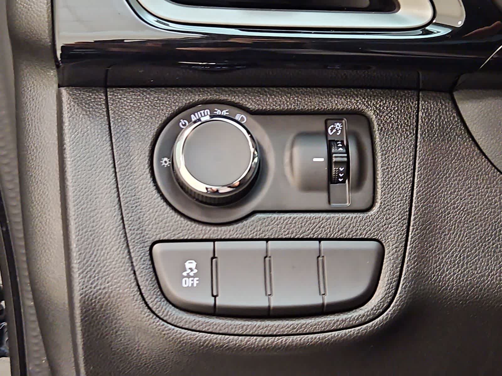 Used 2022 Chevrolet Spark LT FWD image 30