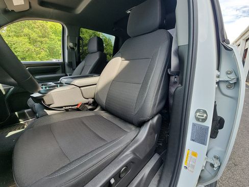 Used 2025 Chevrolet Silverado 2500 LT w/ All Star Edition AWD/4WD image 18