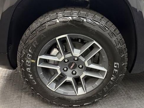 New 2026 GMC Terrain AT4 w/ Convenience Package III AWD/4WD image 10