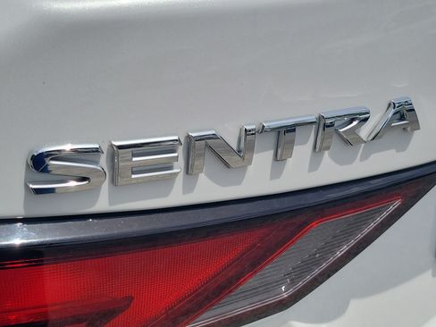 Used 2023 Nissan Sentra SV w/ All-Weather Package FWD image 11