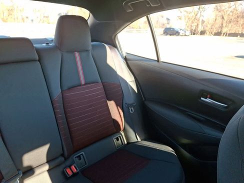 Used 2023 Toyota Corolla SE image 14