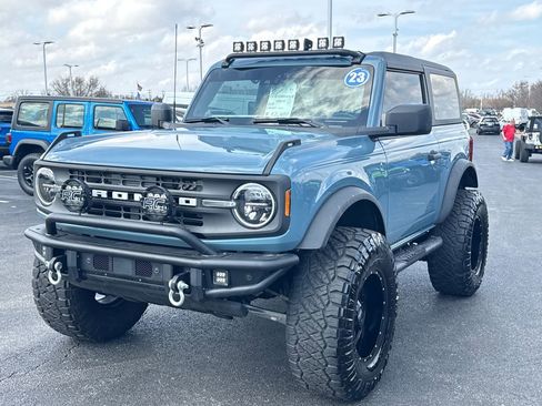 Used 2023 Ford Bronco Black Diamond image 7