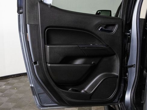 Used 2019 Chevrolet Colorado ZR2 image 34