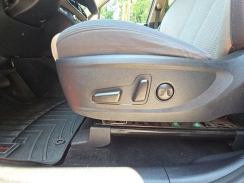 Used 2019 Hyundai Santa Fe SEL FWD image 22