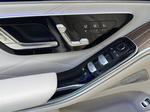 New 2026 Mercedes-Benz Maybach S 580 Maybach S 580 image 12