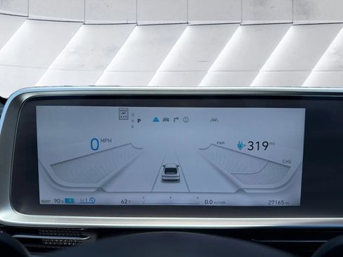 Used 2024 Hyundai Ioniq 6 SE RWD image 18