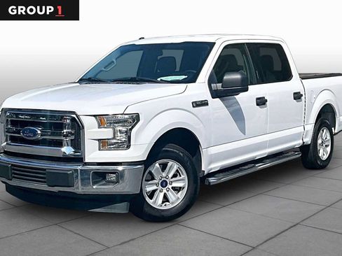 Used 2017 Ford F150 XLT w/ Trailer Tow Package RWD image 1