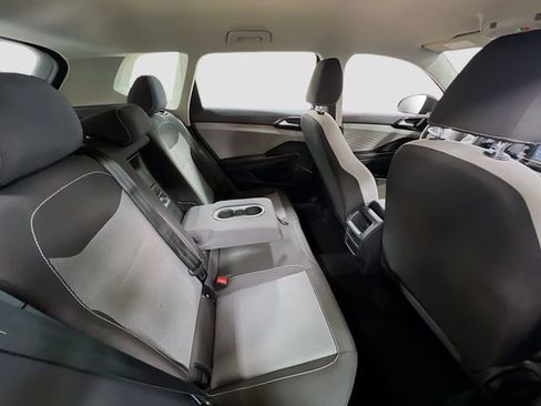 Used 2022 Volkswagen Taos S image 24