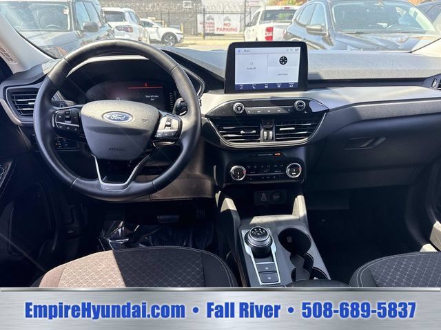 Used 2024 Ford Escape Active AWD/4WD image 15