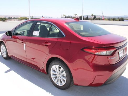 New 2026 Toyota Corolla XLE FWD image 5