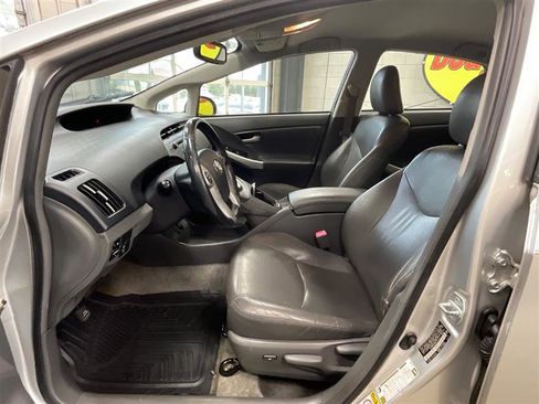 Used 2011 Toyota Prius Four FWD image 11
