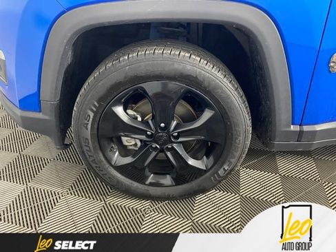 Used 2020 Jeep Compass Latitude AWD/4WD image 25