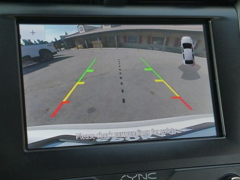 Used 2020 Ford Fusion SE AWD/4WD image 11