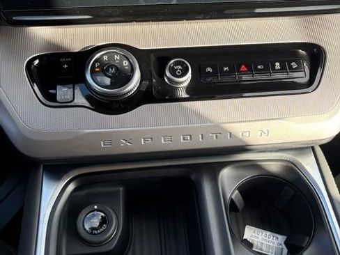 New 2026 Ford Expedition Max Active image 33